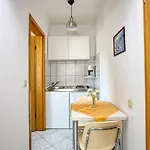 6178e * Vodice