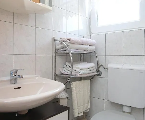 Studio 6178e Apartment *